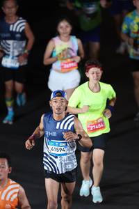 BIB: 41594, 27454
                            <button type="button" onclick="openModal(23026003)" class="btn btn-primary btn-sm float-right btn-popup" data-toggle="modal" data-target=".modal-high-quality">
                        <i class="fas fa-shopping-cart"></i> Add to Cart
                    </button>
                                            <button type="button" onclick="isThisMe(23026003, true)" class="btn btn-success btn-sm float-right btn-popup btn-isme hidden" data-toggle="tooltip" data-placement="bottom" title="นี่คือรูปของคุณใช่ไหม คลิกที่นี่เพื่อเอาเข้าอัลบั้ม">
                        <i class="fas fa-plus"></i> Add to album
                    </button>
                    <button type="button" onclick="isThisMe(23026003, false)" class="btn btn-warning btn-sm float-right btn-popup btn-isnotme hidden">
                        <i class="fas fa-ban"></i> Remove from album
                    </button>